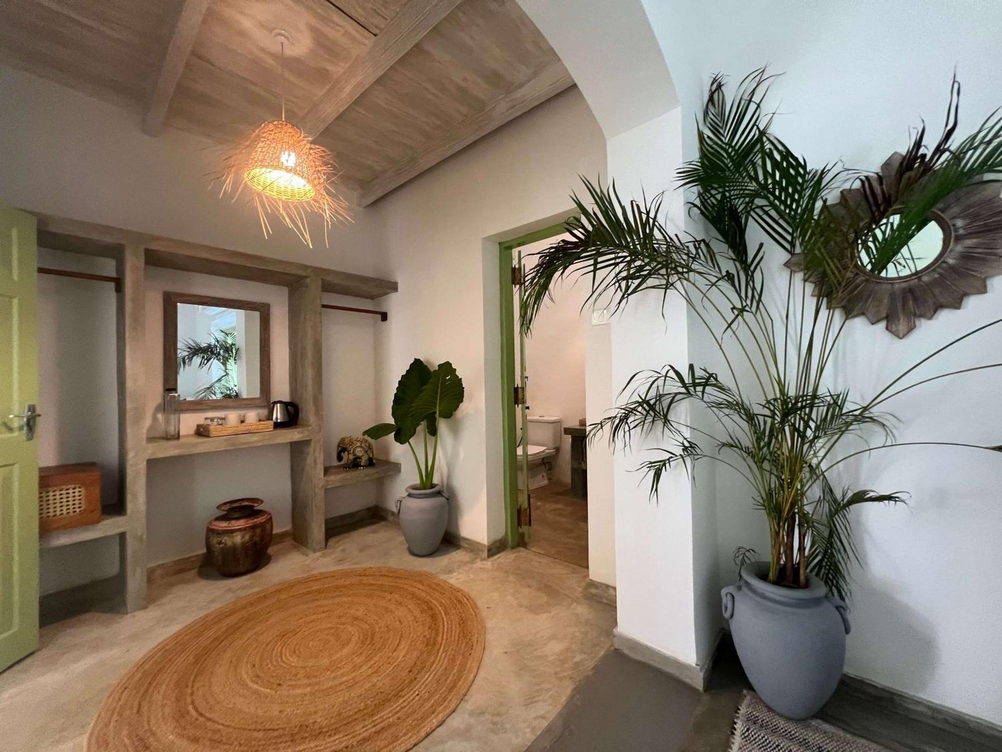Zen House Hotel Ahangama Room photo